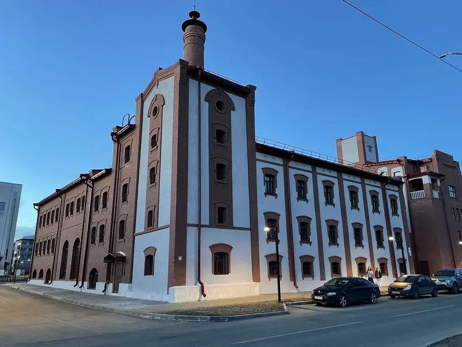 Фото: наследие.дом.рф / Пивоваренный завод архангельского купца 1-й гильдии Альберта Юльевича Суркова построен с 1883 по 1913 годы.